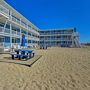 Bright Ocean Escape With Direct Access! Ocean City